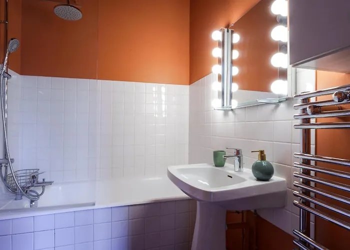 Appartamento 2 Pieces, Centre Historique Proche *